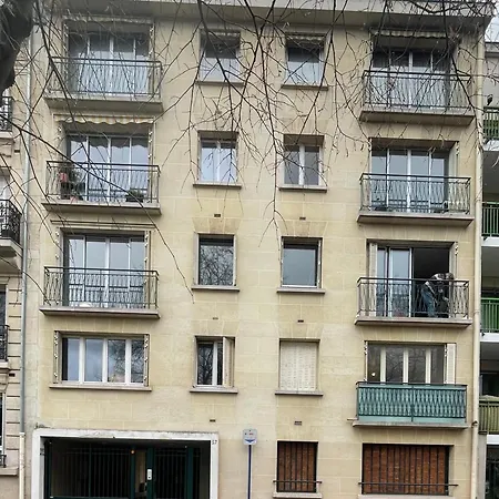 En Face De Paris, Les Arbres Saint-Maurice (Val-de-Marne)