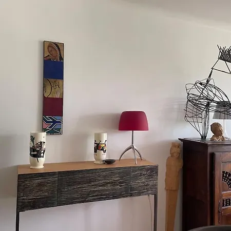 En Face De Paris, Les Arbres Apartment *