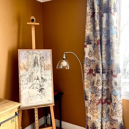 En Face De Paris, Les Arbres Apartment *